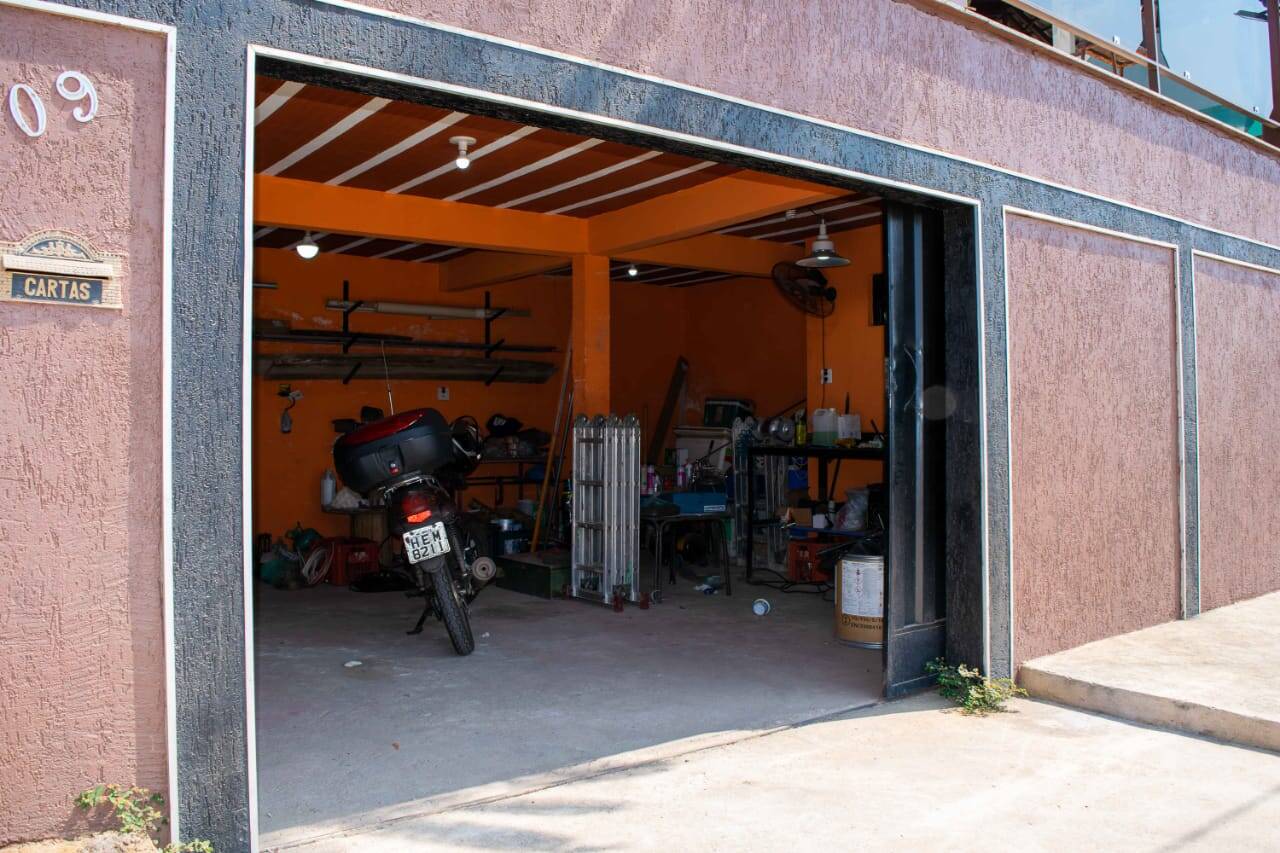 Casa Duplex à venda no Serra Azul: 