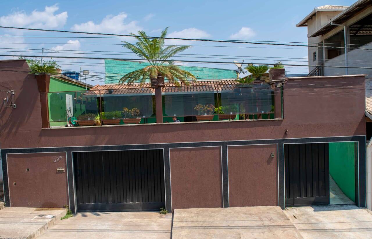 Casa Duplex à venda no Serra Azul: 