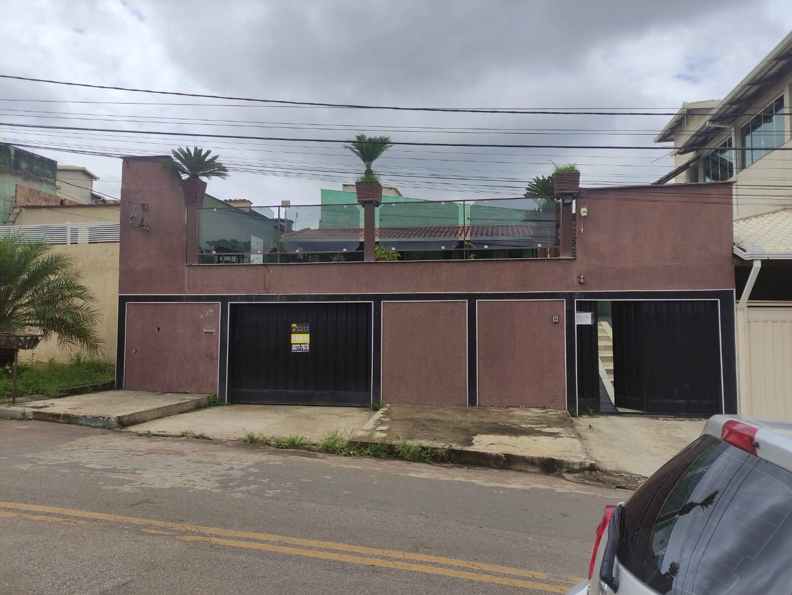 Casa Duplex à venda no Serra Azul: 