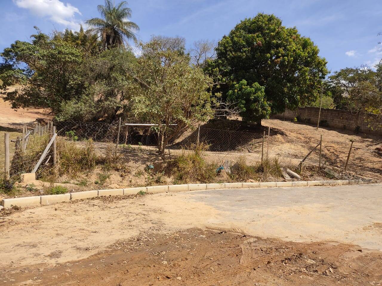 Chácara à venda no Jardim Anchieta: 