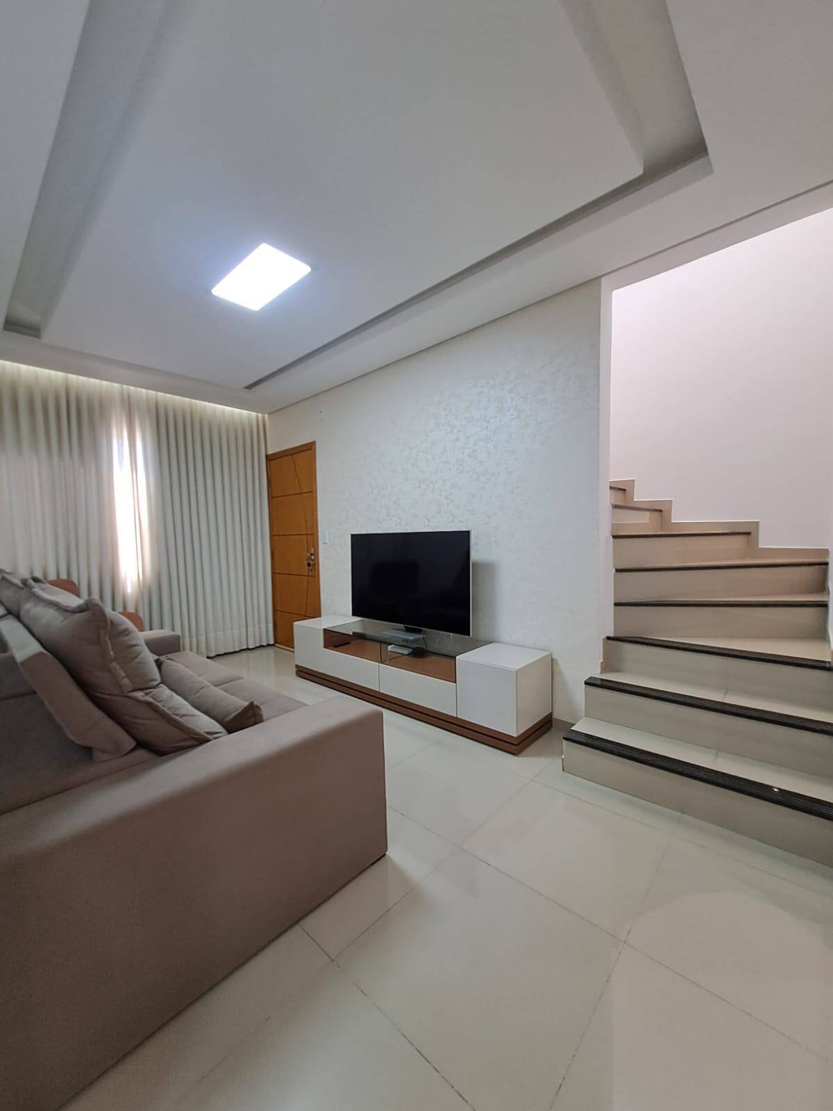 Cobertura à venda no Santa Rosa: 