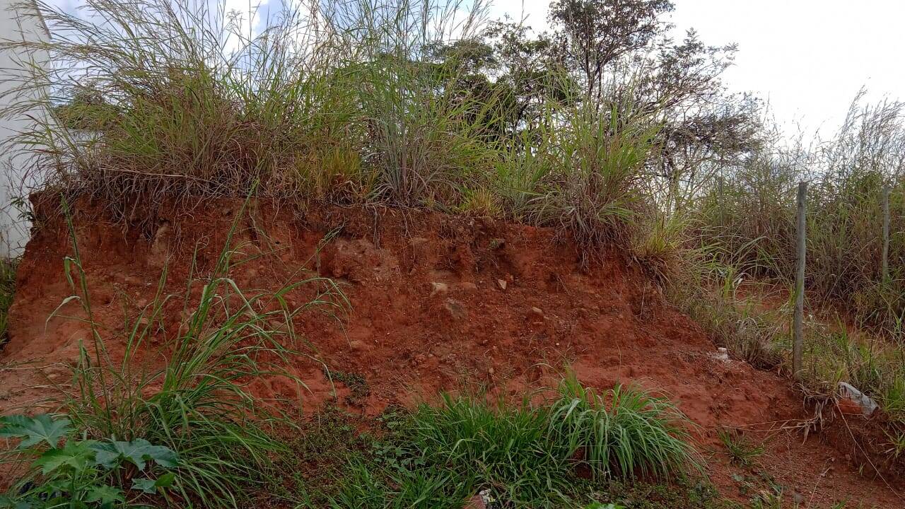 Lote à venda no Serra Azul: 