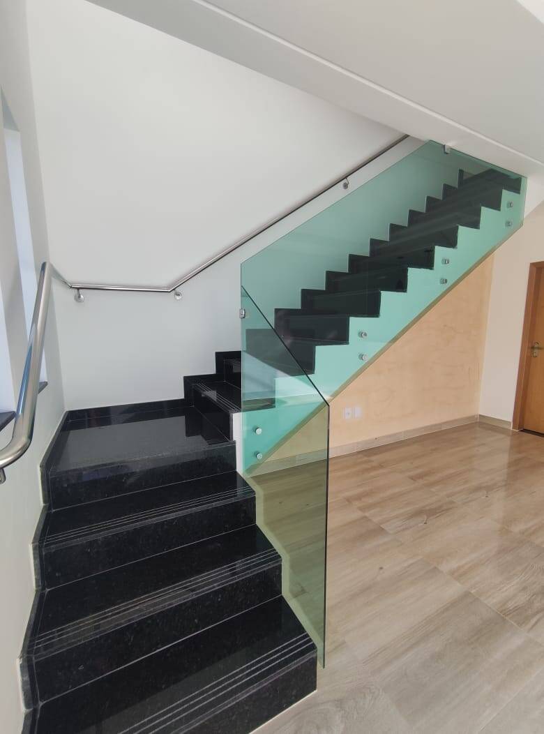 Casa Duplex à venda no Santa Rosa: 