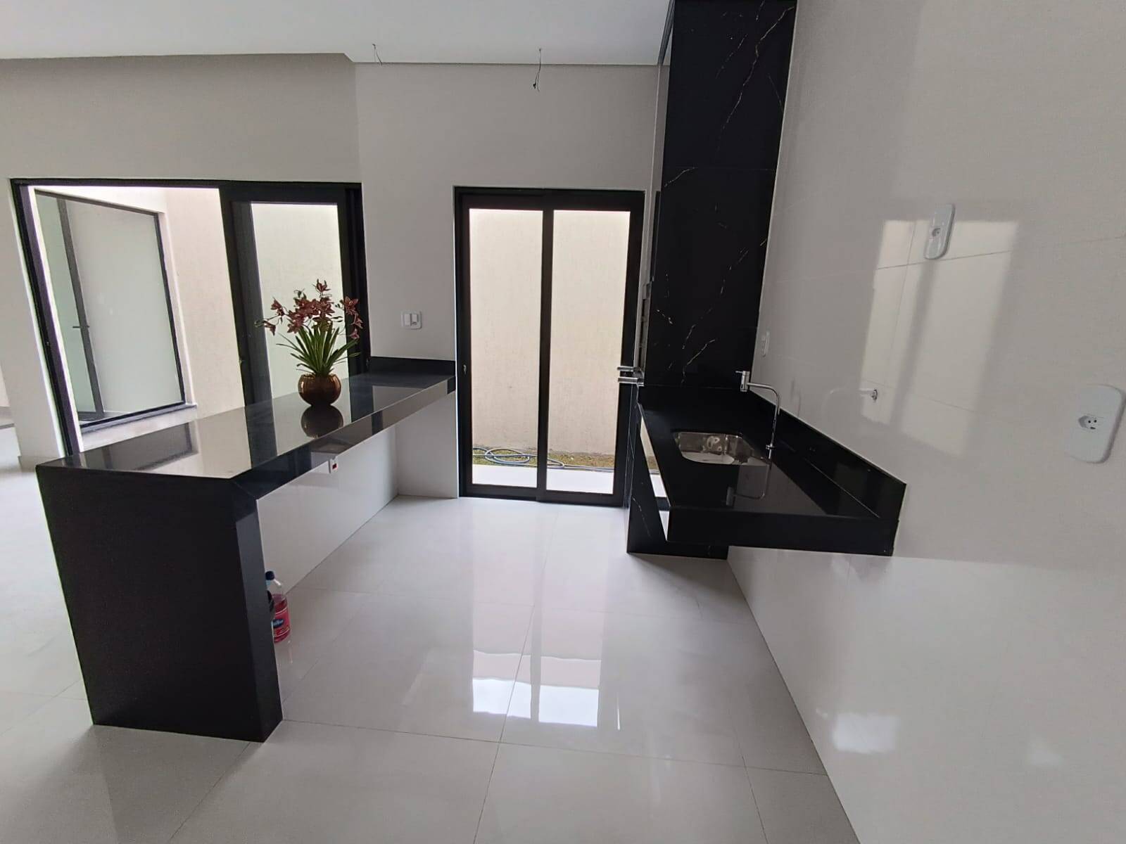 Casa à venda no Ingá: 