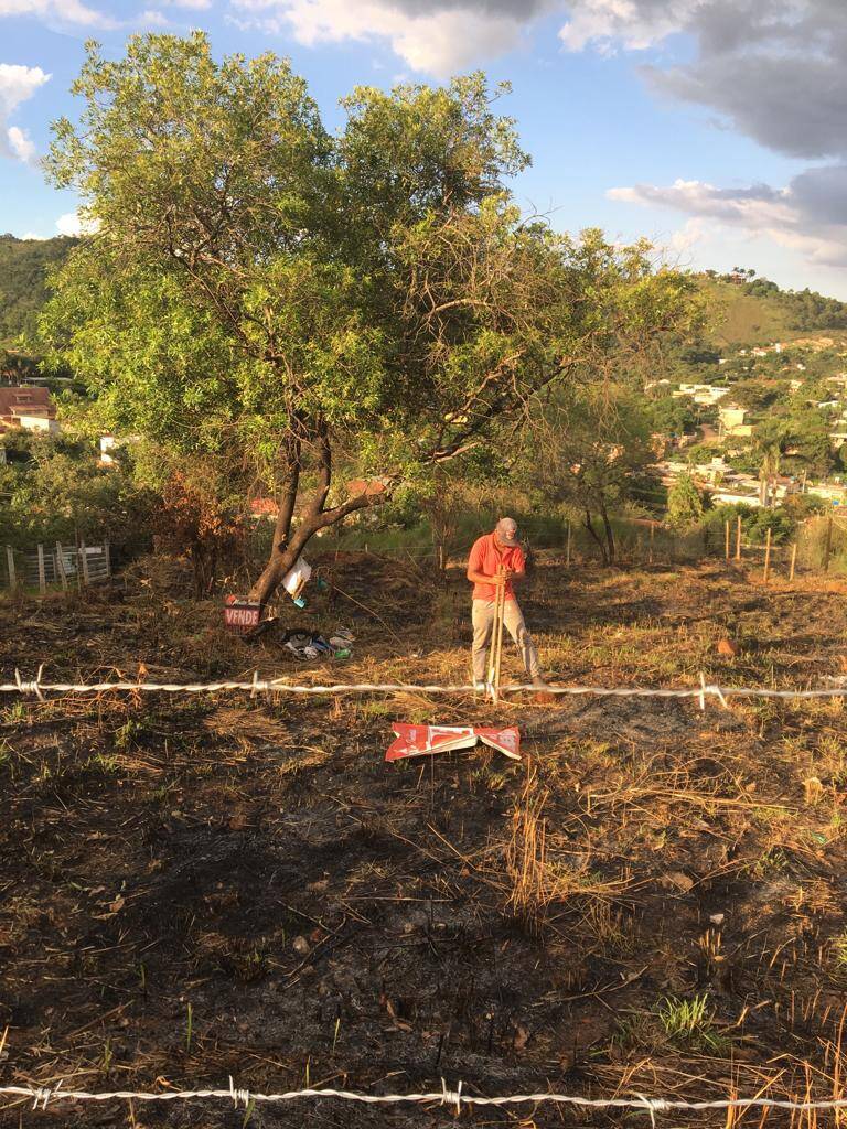 Lote à venda no Vale das Acácias: 