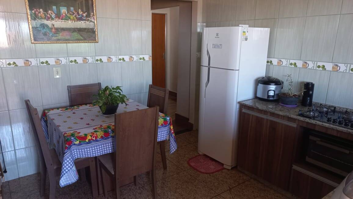 Casa à venda no Serra Azul: 