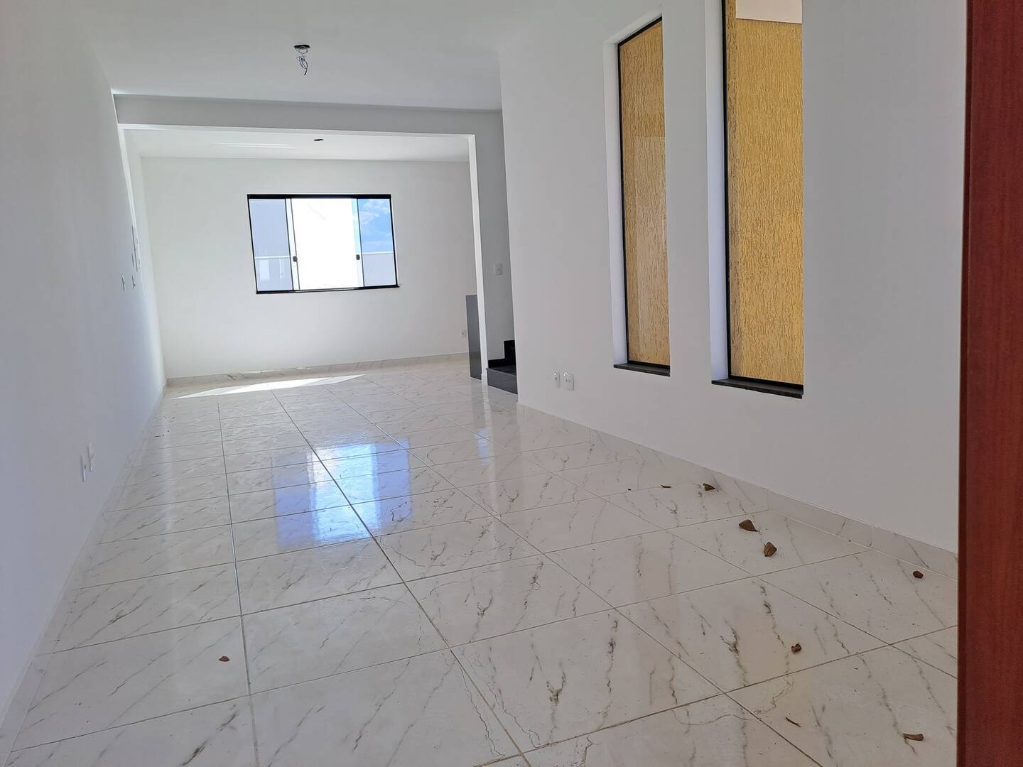 Casa Duplex à venda no Masterville: 