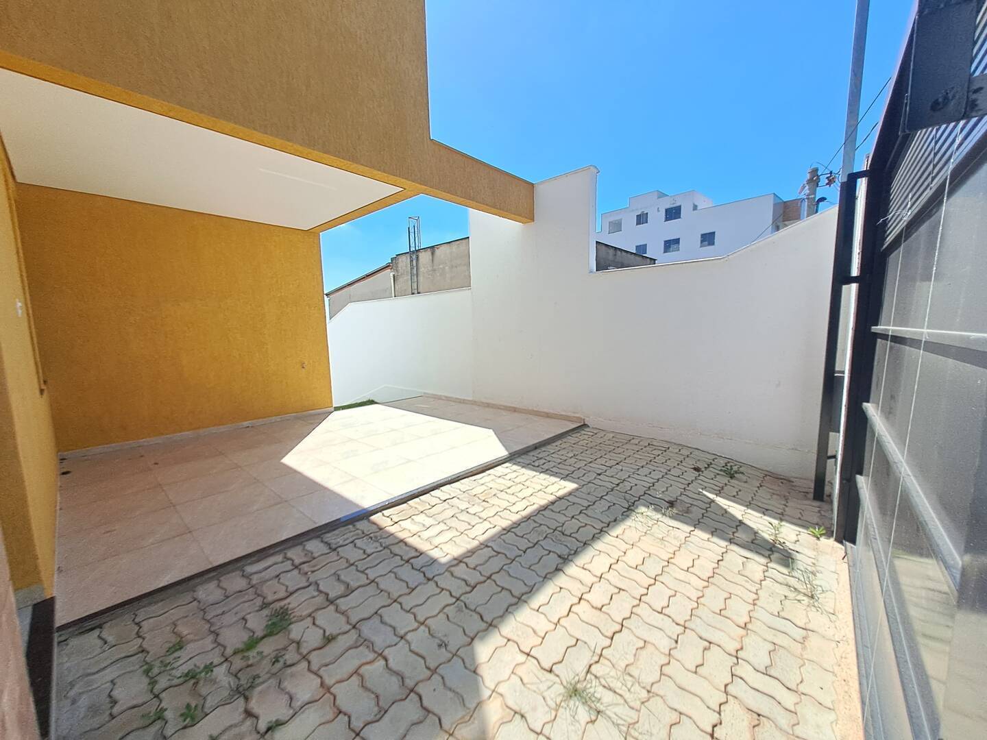 Casa Duplex à venda no Masterville: 