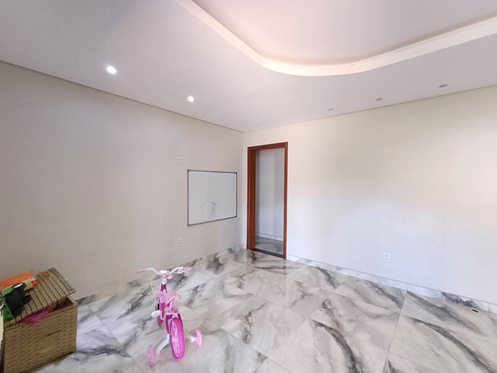 Casa à venda no Chácaras Maria antonieta: 