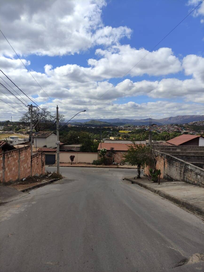 Lote à venda no Serra Azul: 