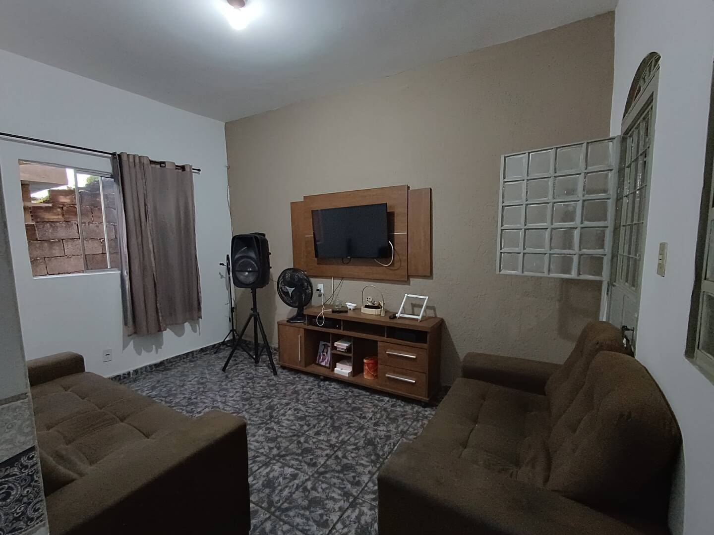 Casa à venda no Parque Jardim 1 de Outubro: 