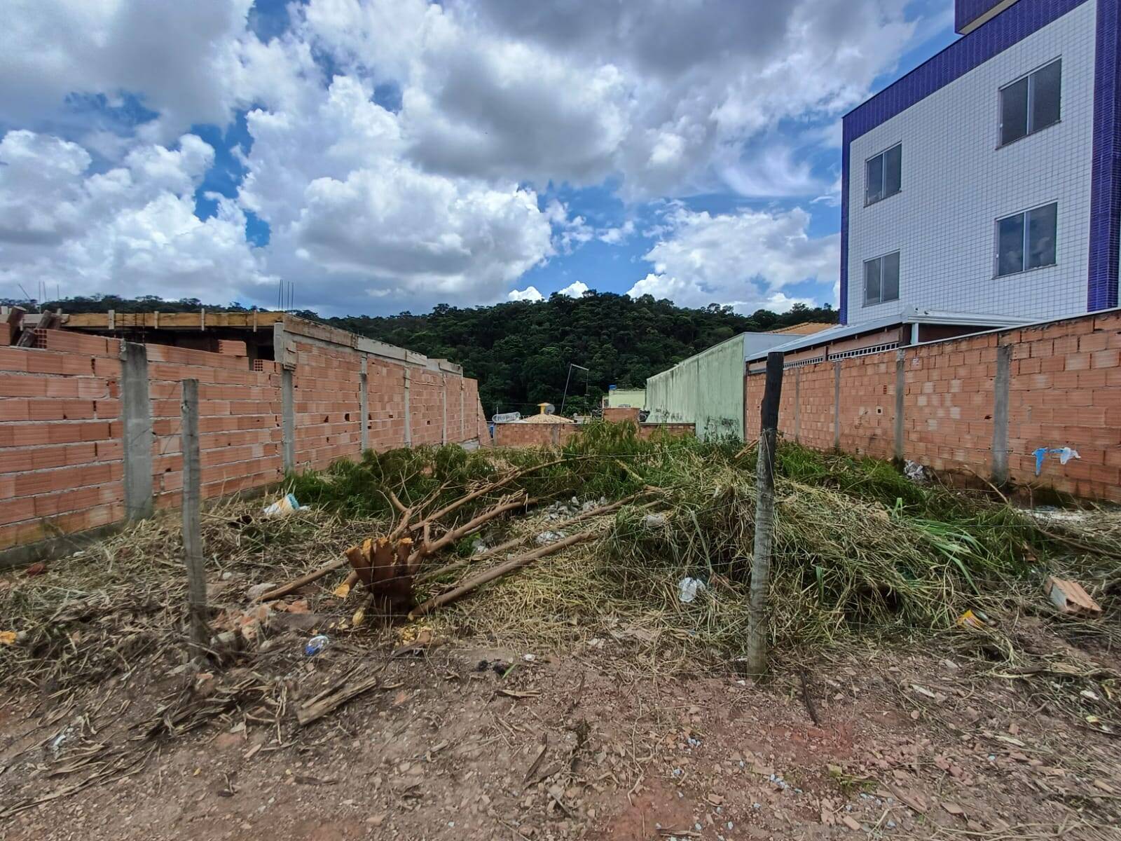 Lote à venda no Santa Rosa: 