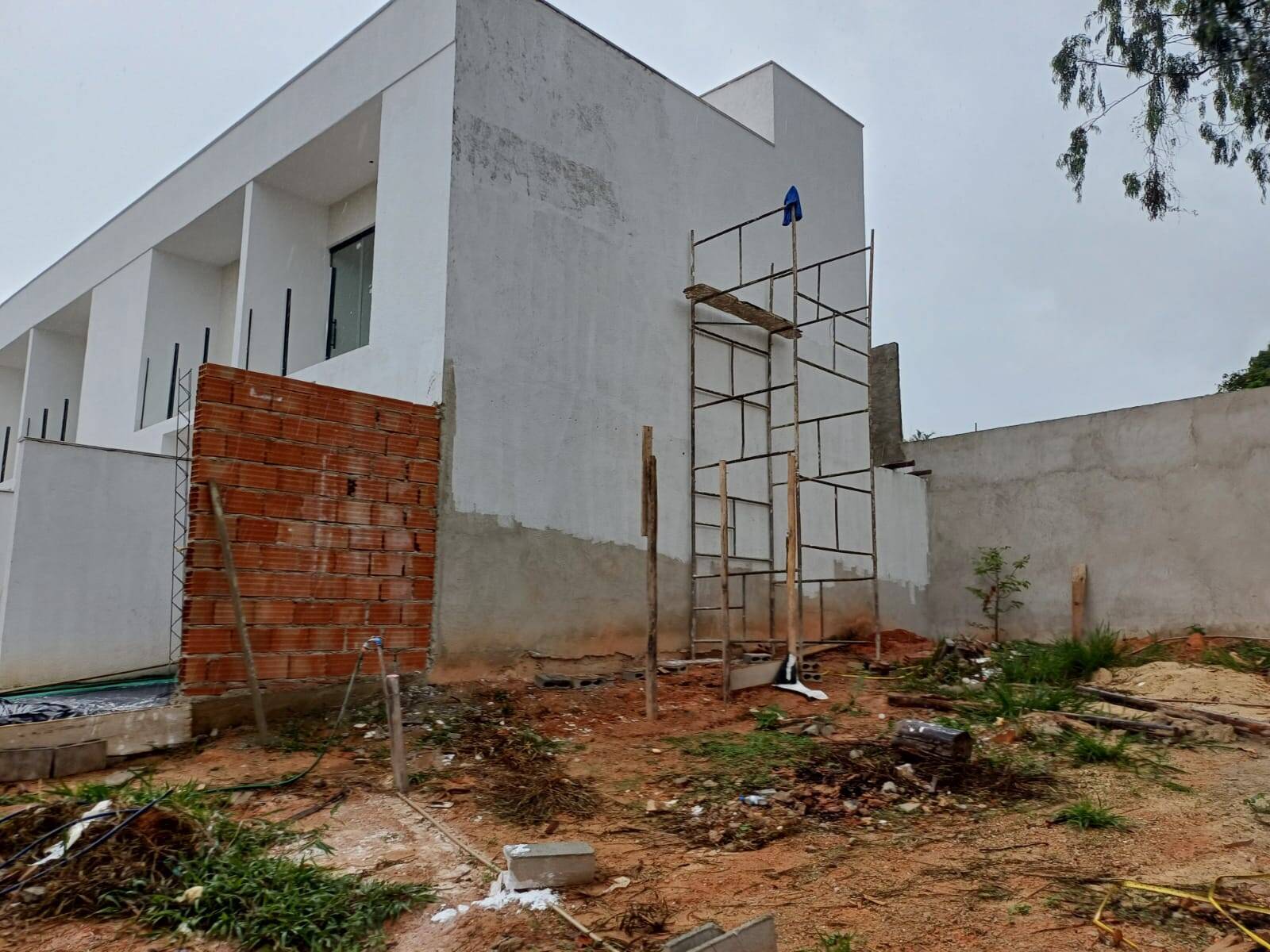 Casa Duplex à venda no Quintas do Godoy: 