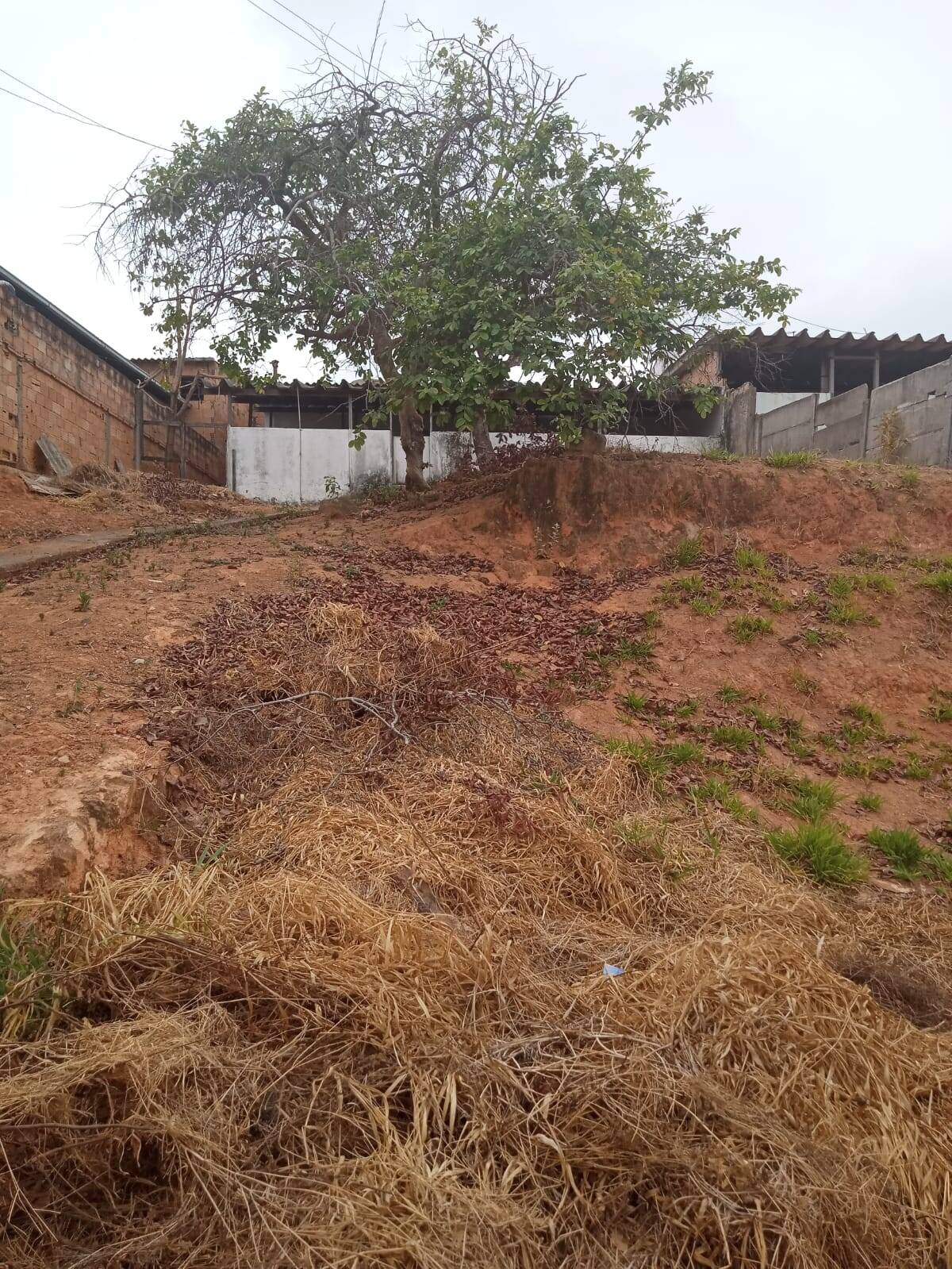 Lote à venda no Petrovale: 