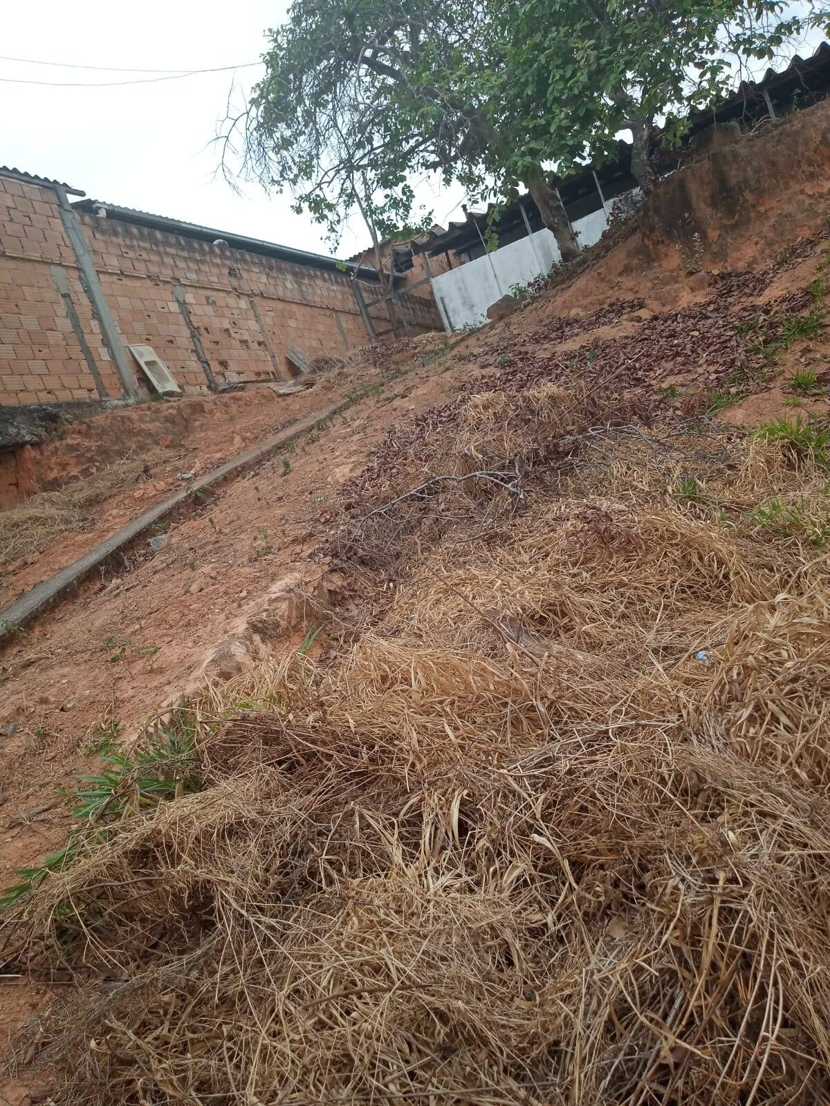 Lote à venda no Petrovale: 