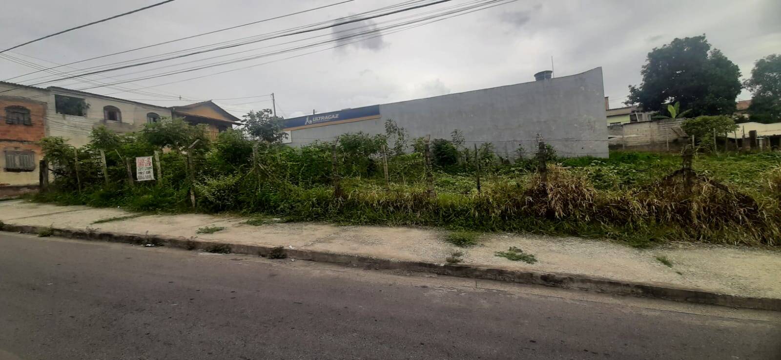 Lote à venda no Jardim das Rosas: 