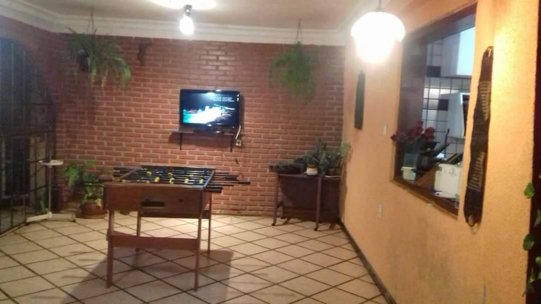 Casa à venda no Jardim das Rosas: 