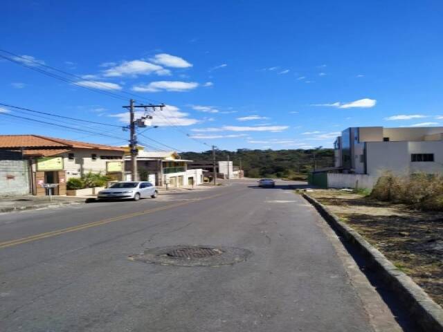 Lote à venda no Santa Rosa: 