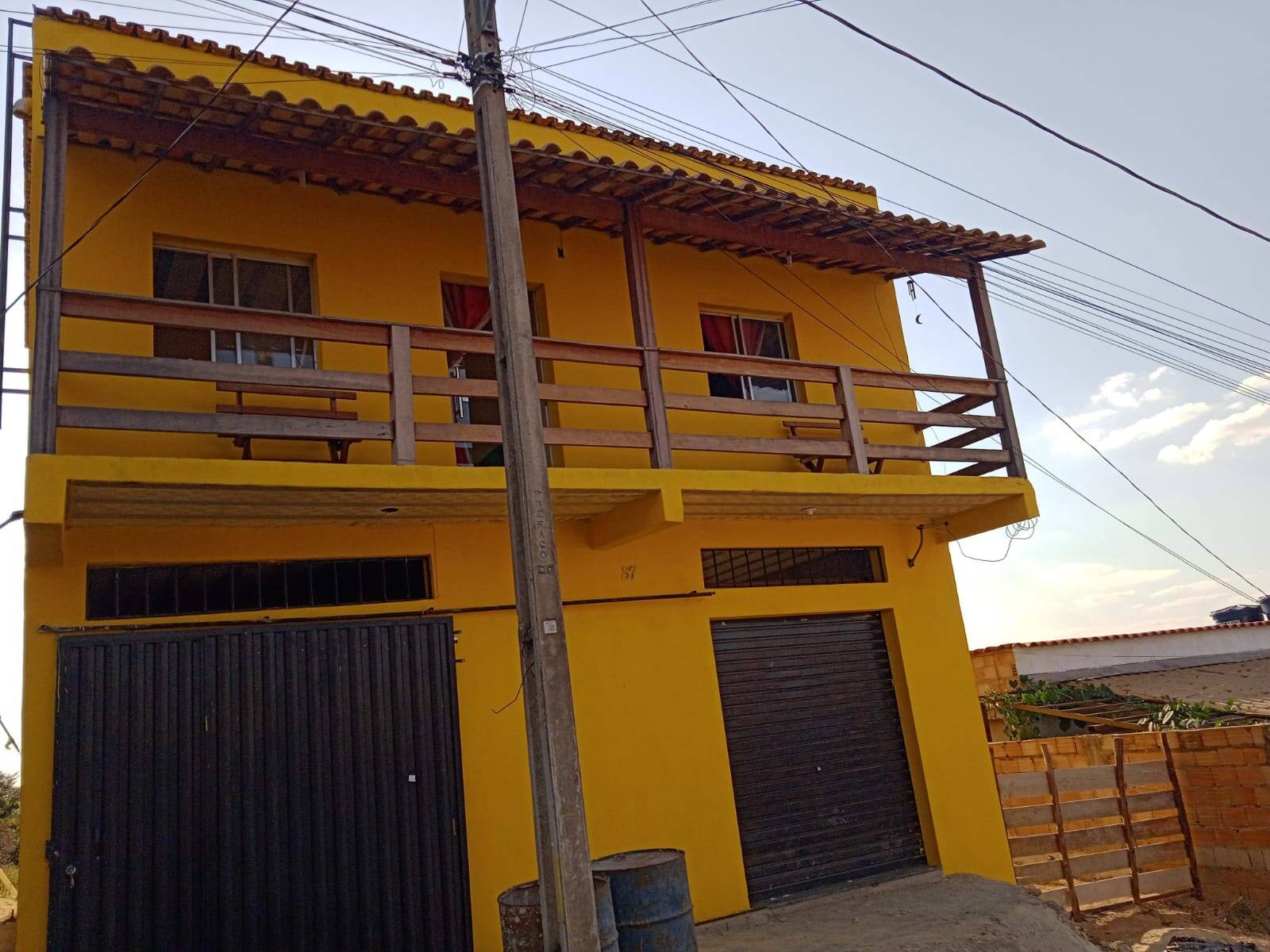 Casa à venda no Serra Azul: 