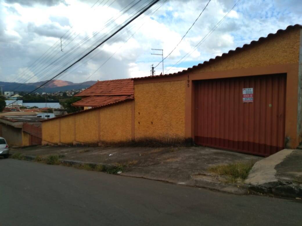 Casa à venda no Imaculada da Conceição: 