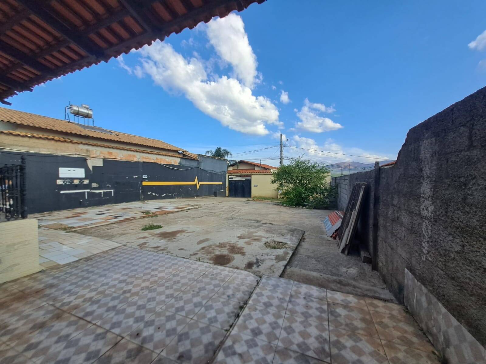 Lote à venda no Santa Rosa: 