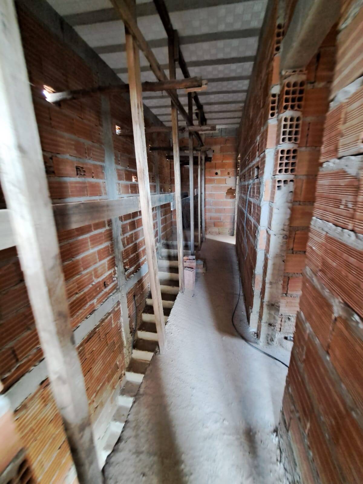 Casa Duplex à venda no Masterville: 