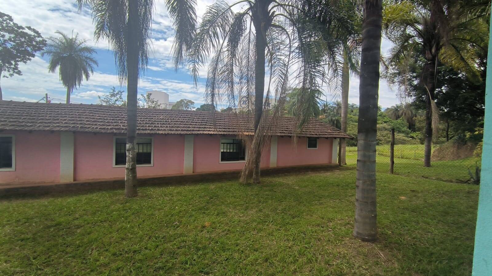 Sítio à venda no Centro: 