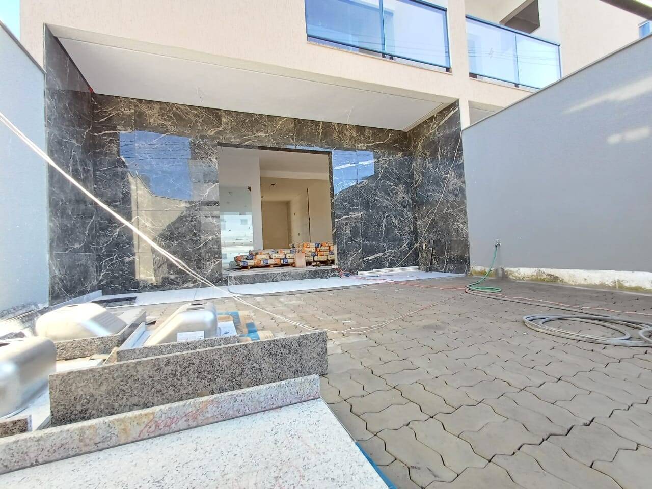 Casa Duplex à venda no Masterville: 