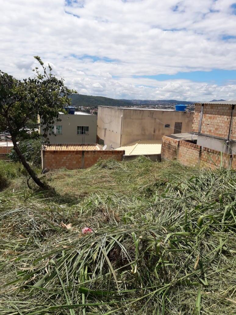 Lote à venda no Serra Azul: 