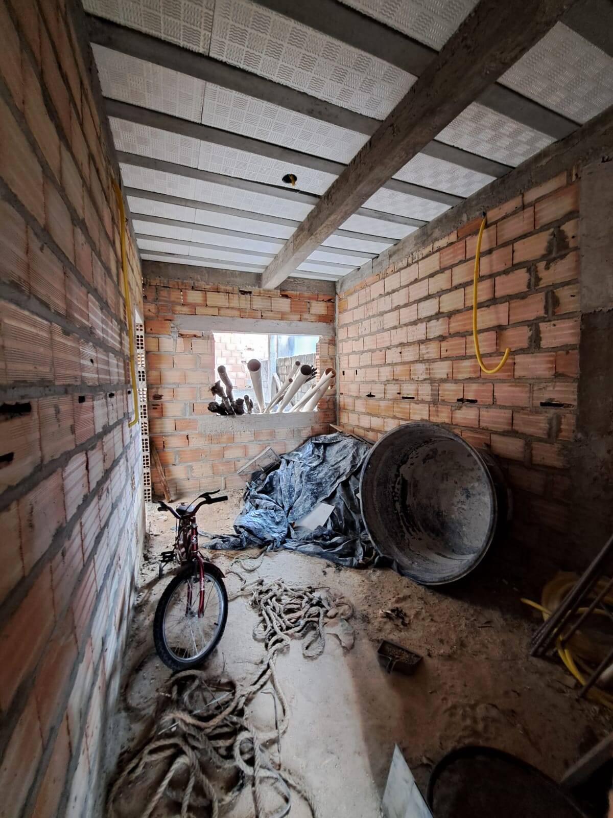 Casa Duplex à venda no Serra Azul: 
