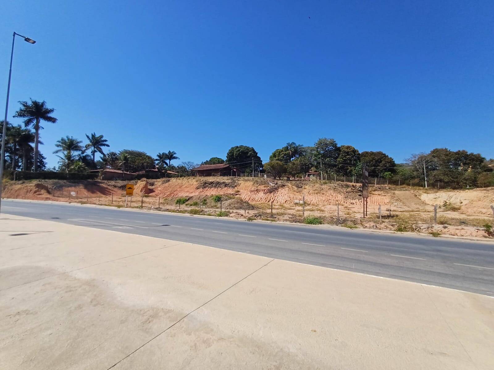 Lote à venda no QUINTAS DA JANGADA: 