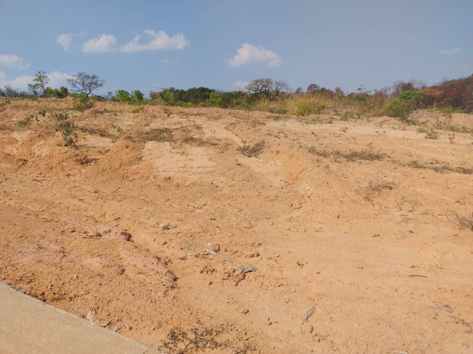 Terreno à venda no Kubitschek: 