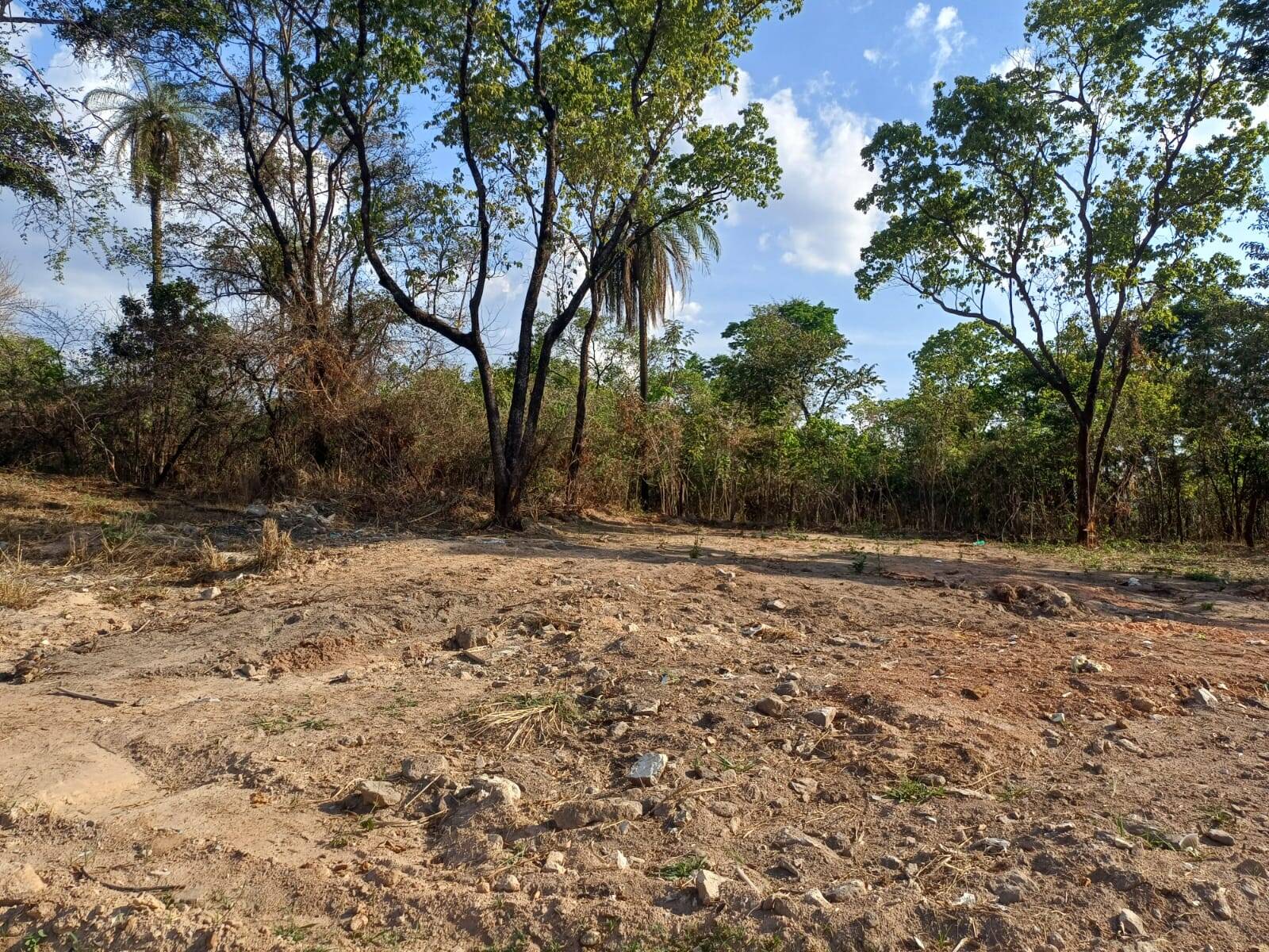 Lote à venda no Serra Azul: 