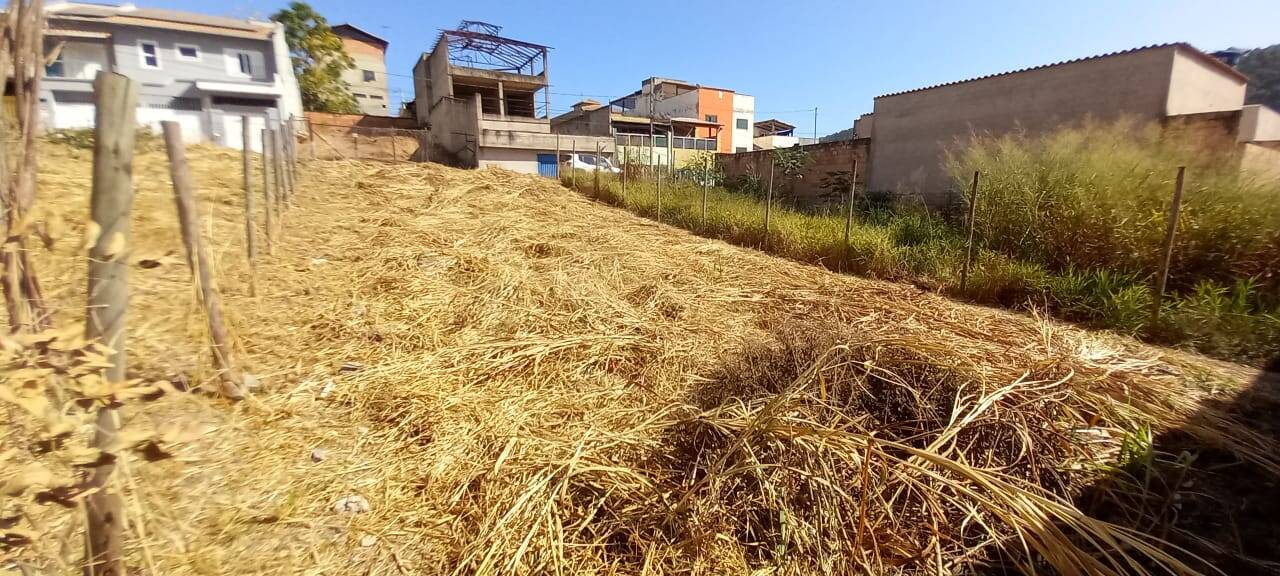 Lote à venda no Santa Rosa: 