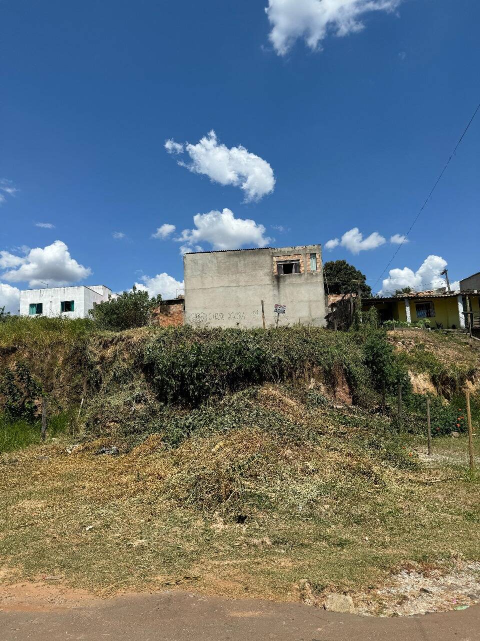 Lote à venda no Tangará: 