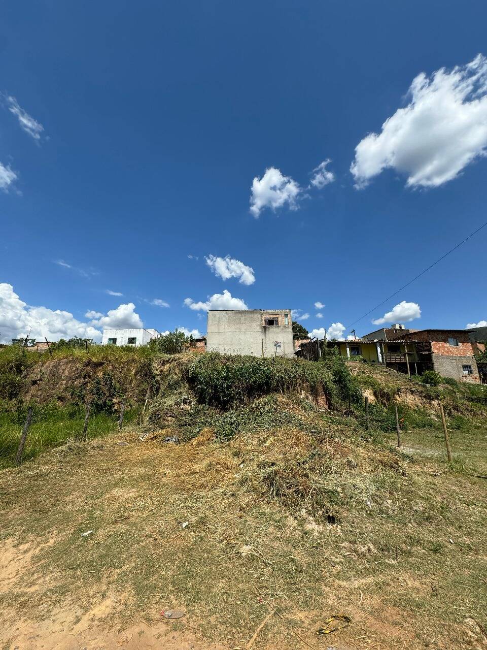 Lote à venda no Tangará: 