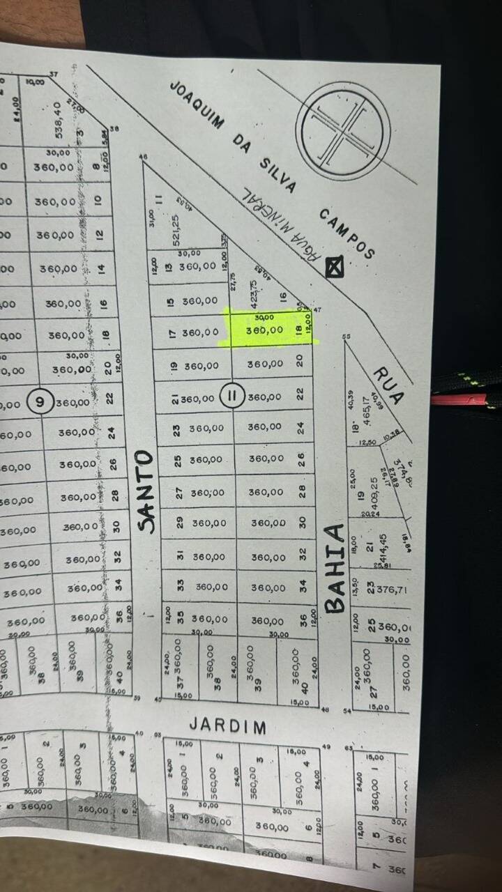 Lote à venda no Tangará: 