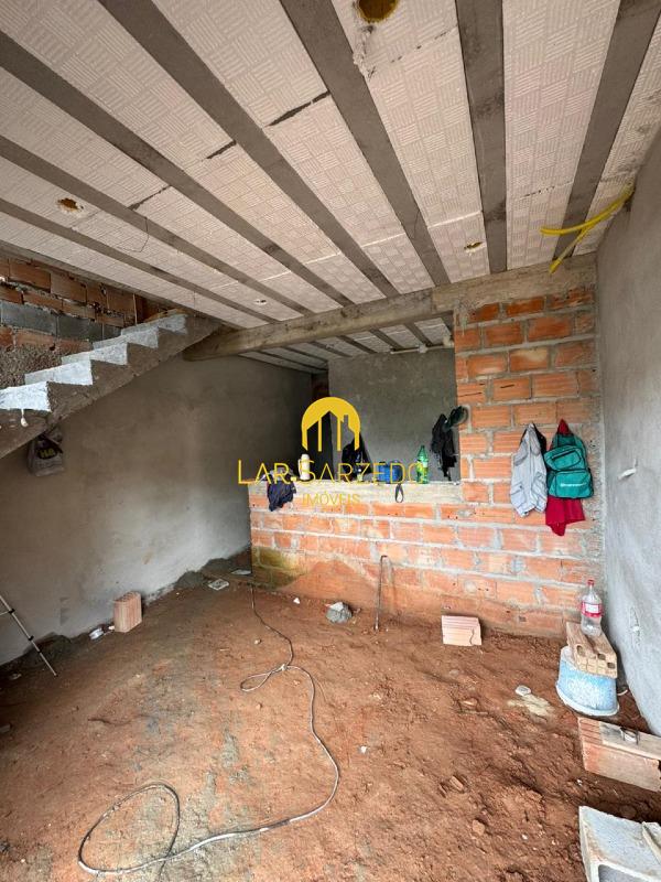 Casa Duplex à venda no Masterville: 