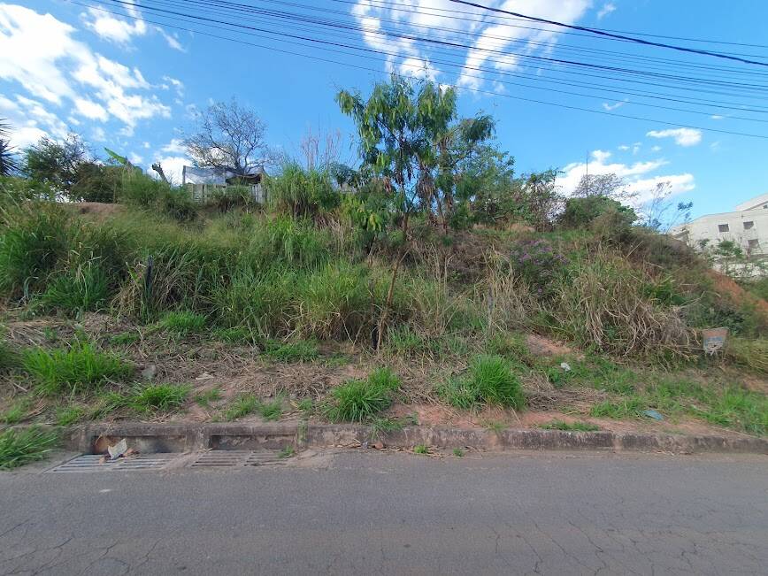 Lote à venda no Masterville: 