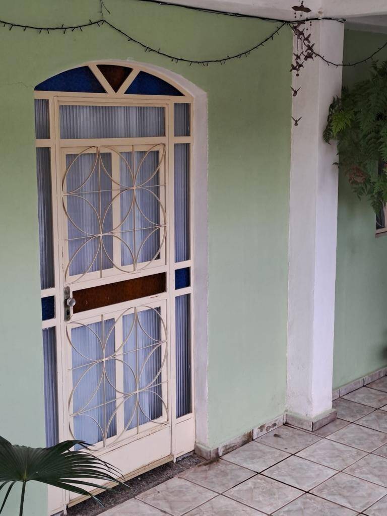 Casa à venda no Centro: 