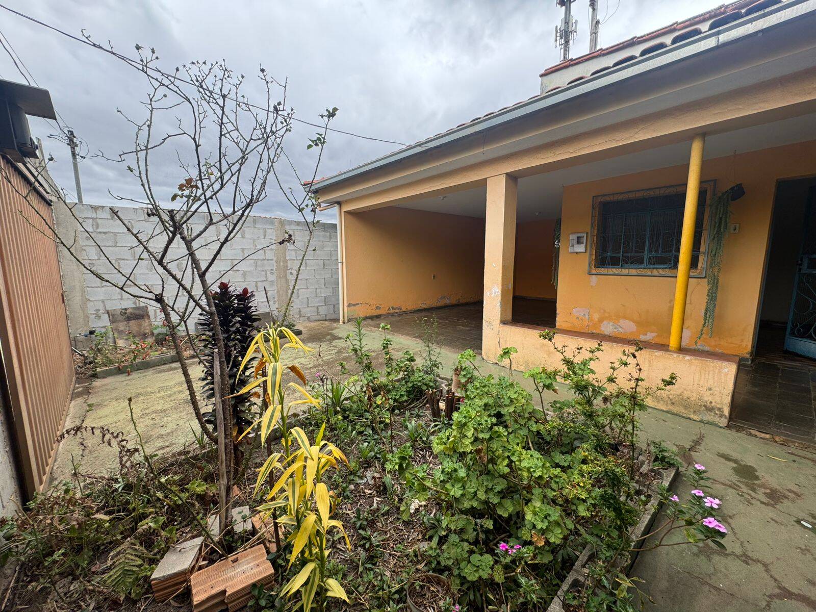 Casa à venda no Centro: 