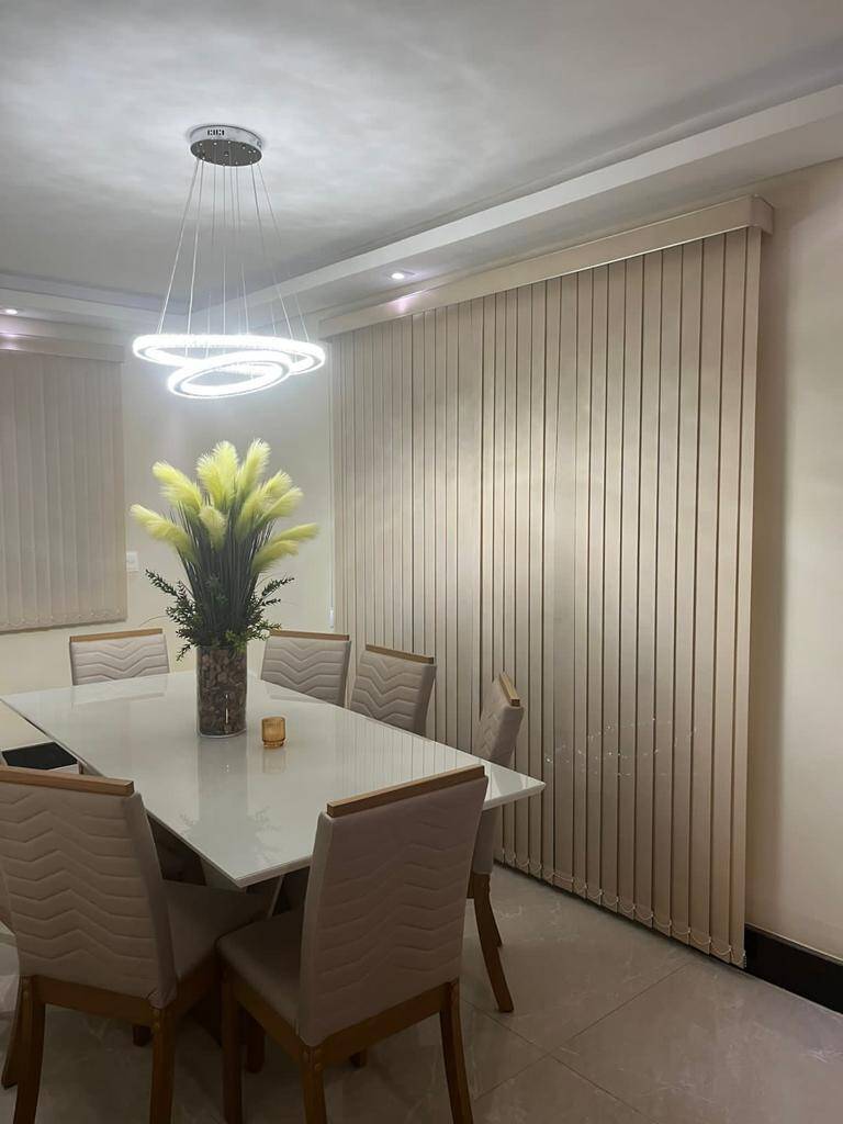 Casa à venda no Centro: 