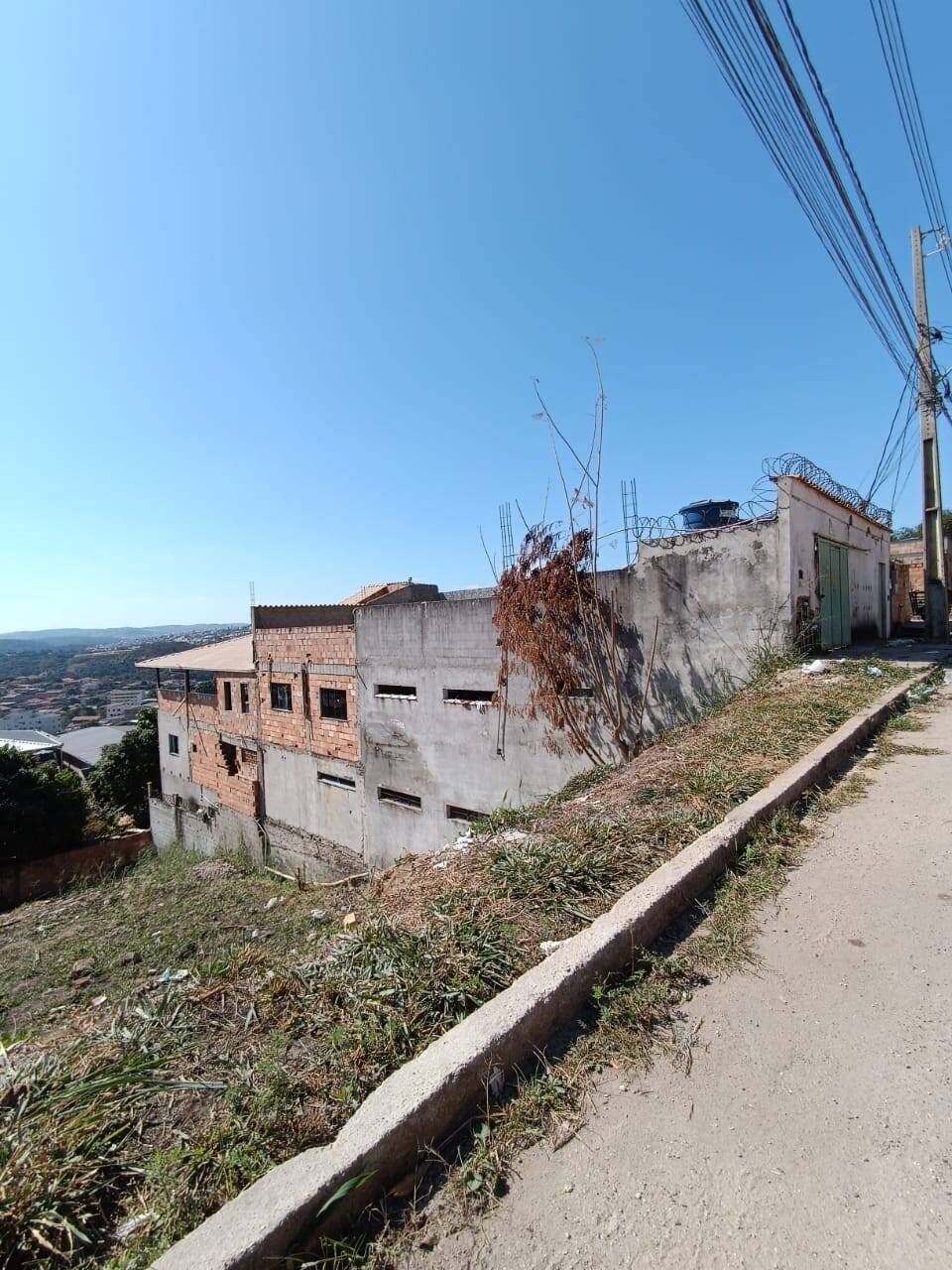 Lote à venda no Santo Antônio: 