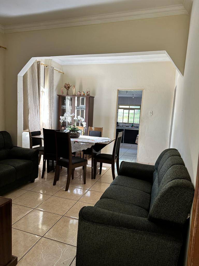 Casa à venda no Centro: 