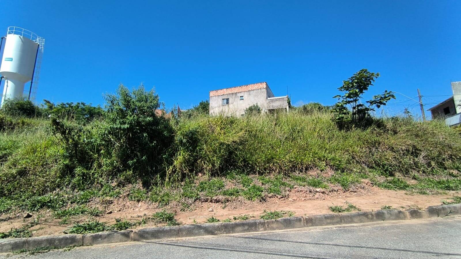 Lote à venda no Santo Antônio: 