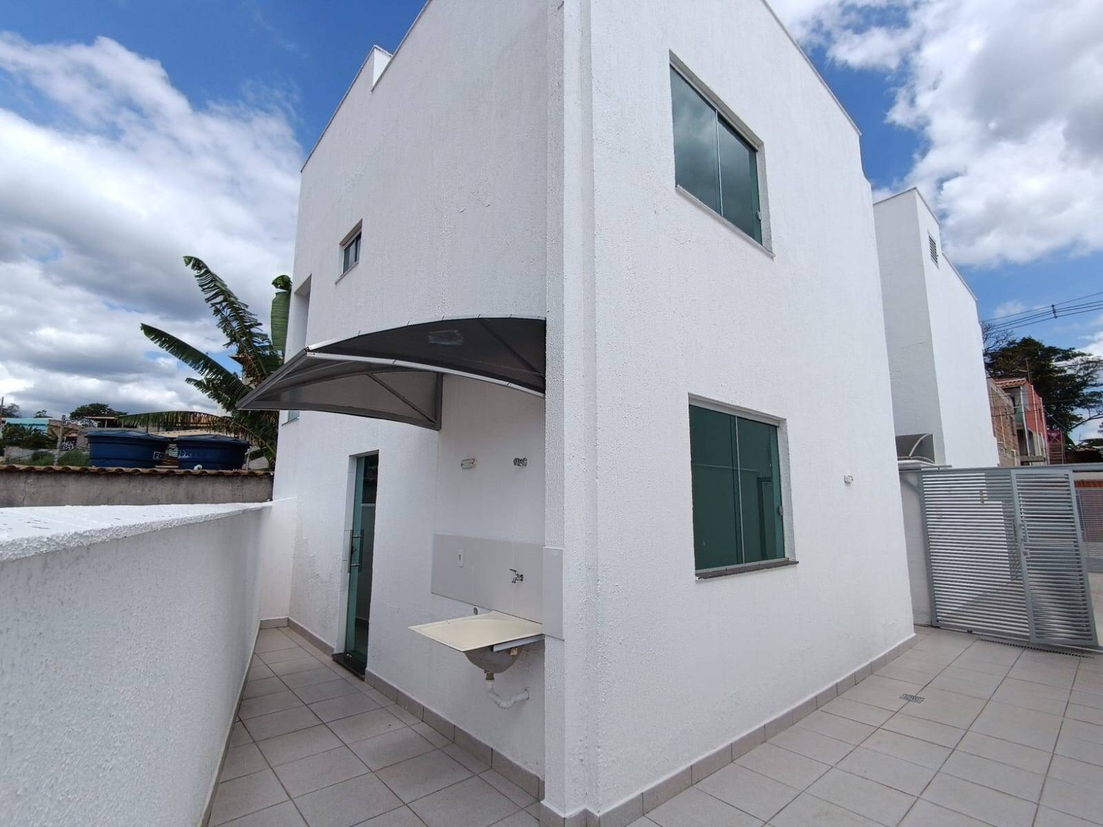 Casa Duplex à venda no Masterville: 