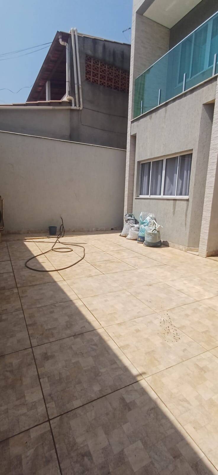 Casa Duplex à venda no Petrovale: 