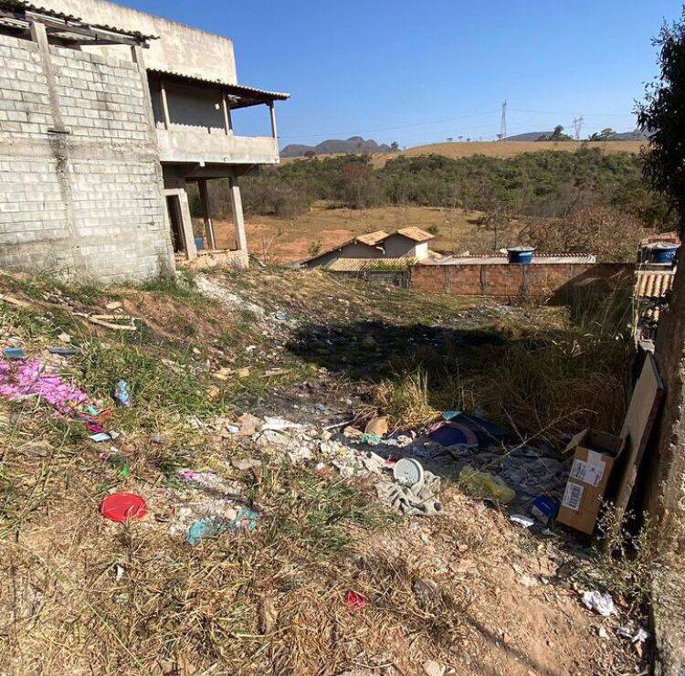 Lote à venda no Santo Antônio: 