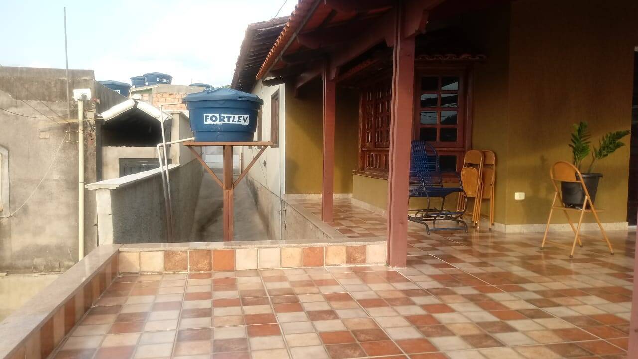 Casa à venda no Serra Azul: 