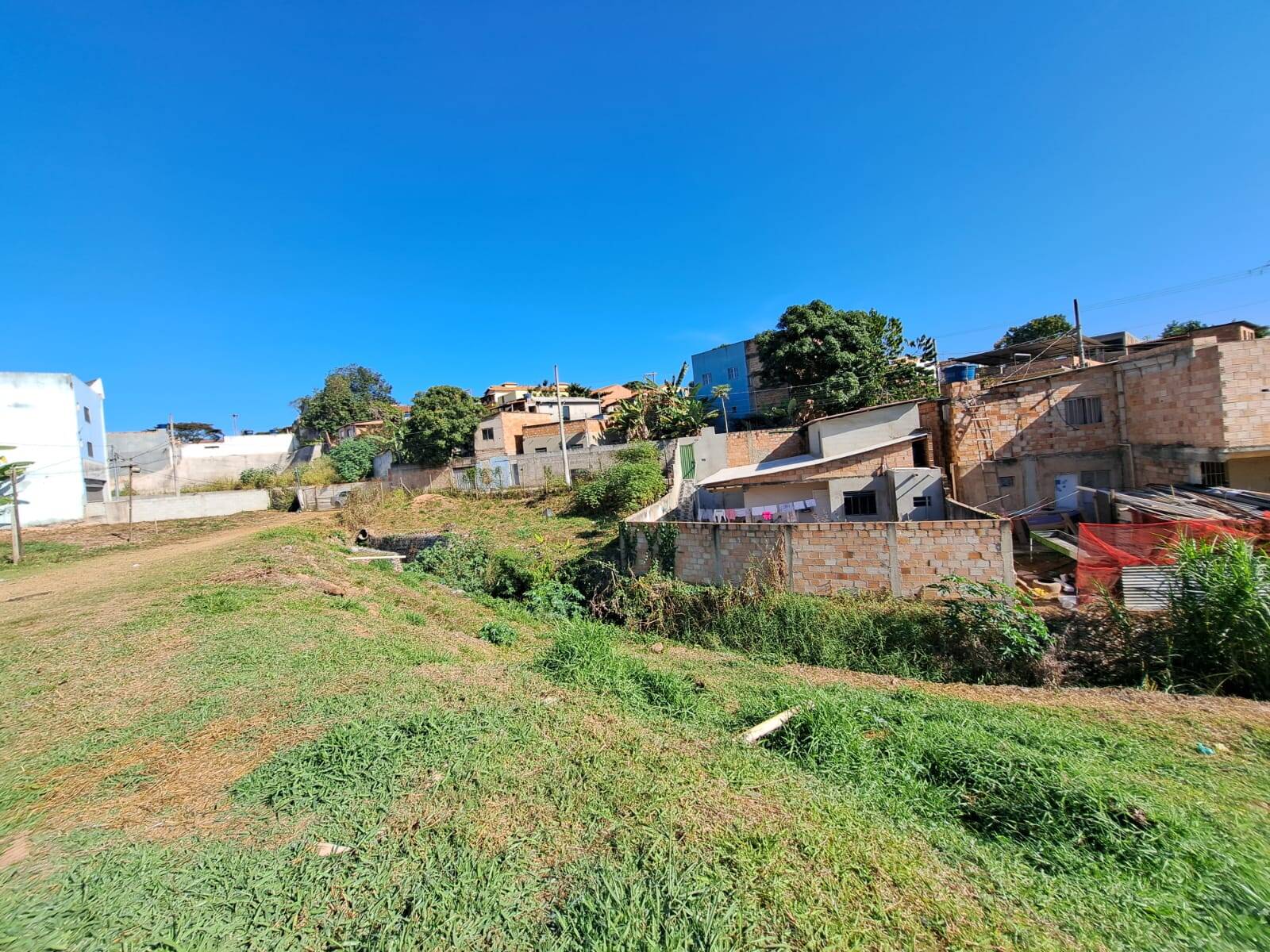 Terreno à venda no Jardim Vera Cruz: 